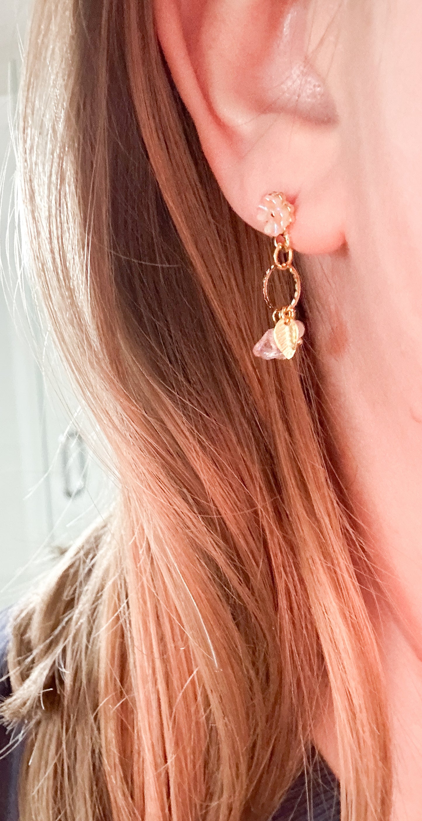 Lily earrings