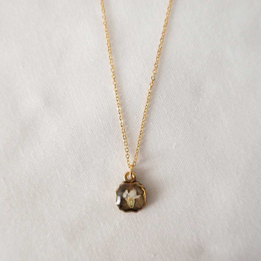 Marilla Square Necklace- White forget me not in vintage