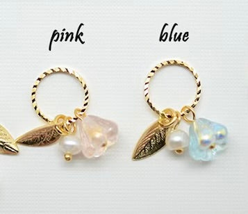Lily earrings