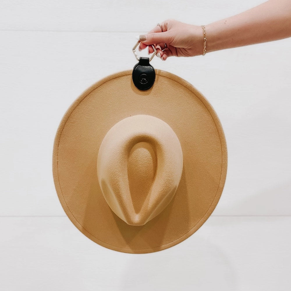 Magnetic Travel Hat Clip