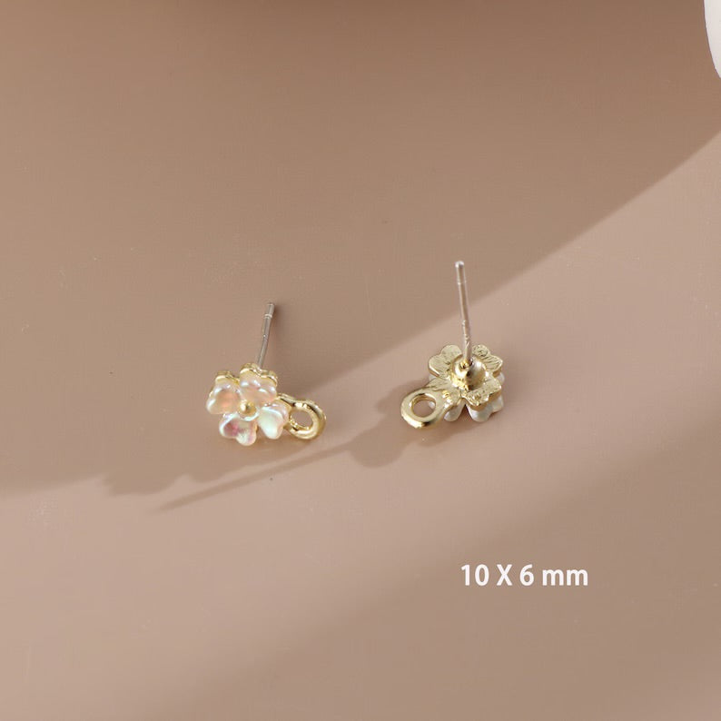 Lily earrings