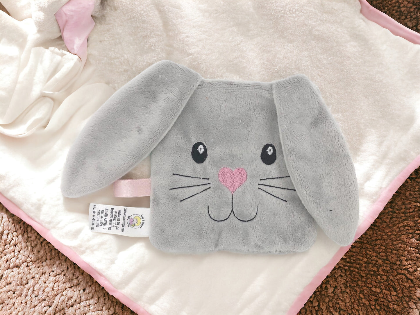 Bunny Crinkle Paper Toy