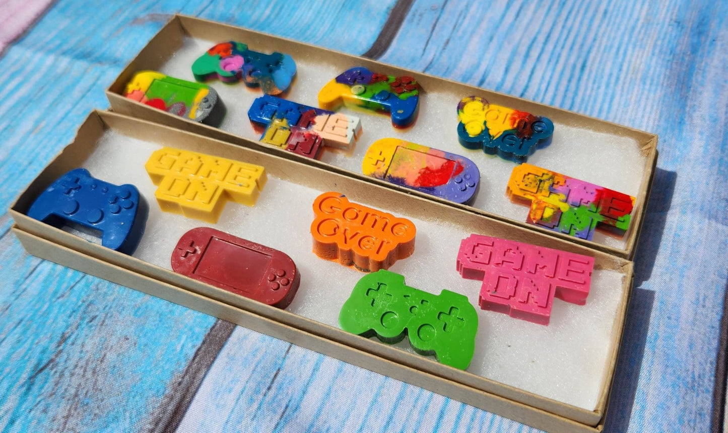 Game On crayons, solid color