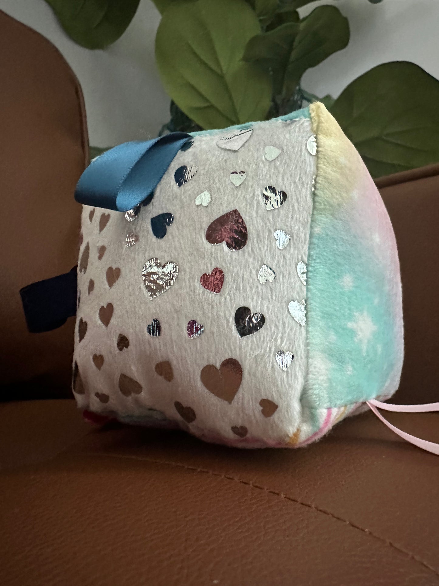 Taggy Cube