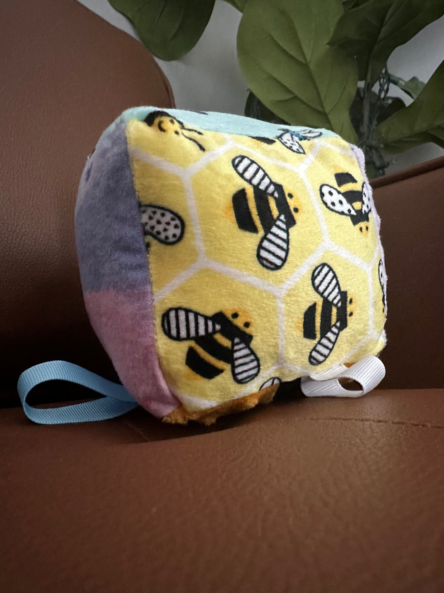 Taggy Cube