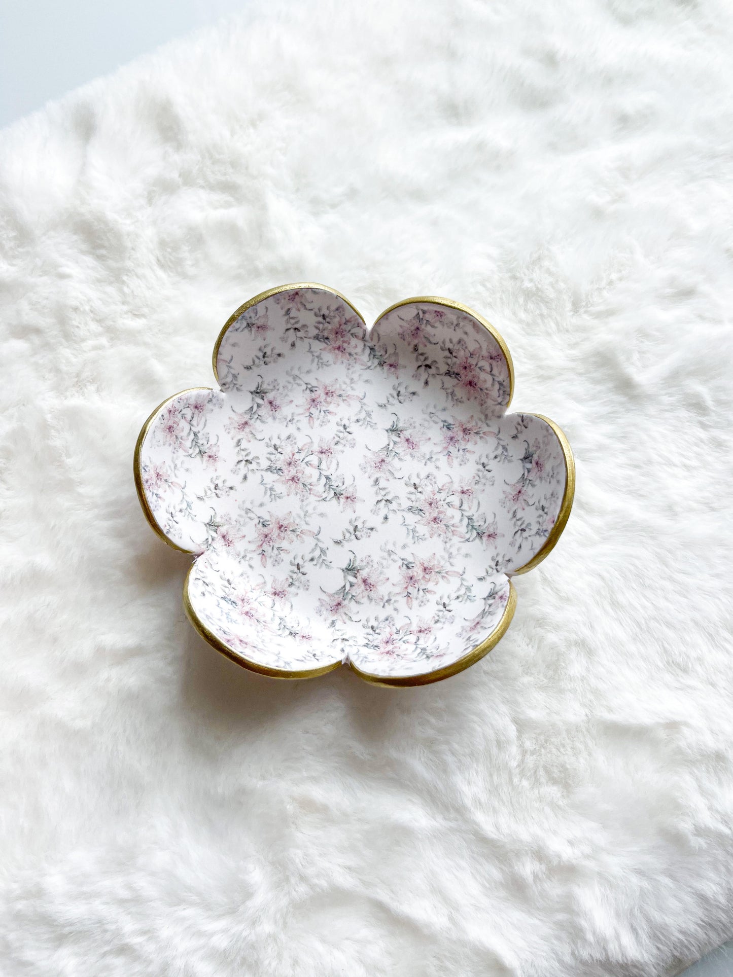 The Vintage Floral Collection
