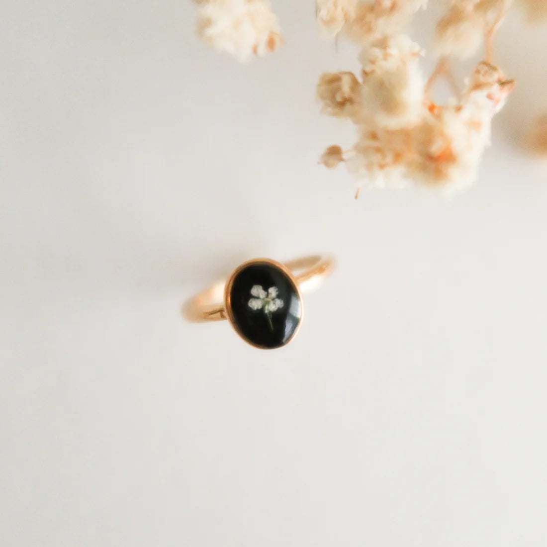 Starry Night Queen Annes Lace Ring, size 8