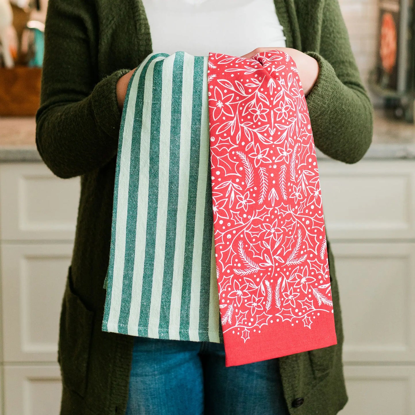 Holiday Floral Kitchen Towel Set