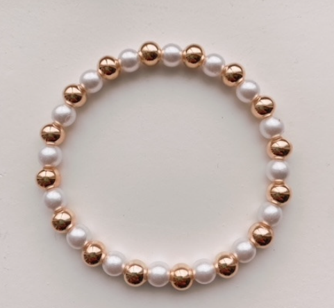 PEARL & GOLD BEADED BRACELET