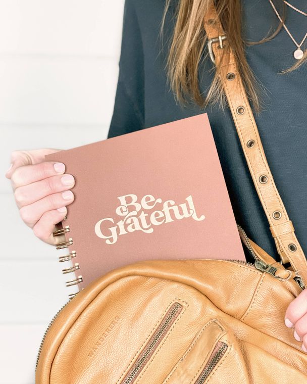 Be Grateful Journal : Lined Notebook