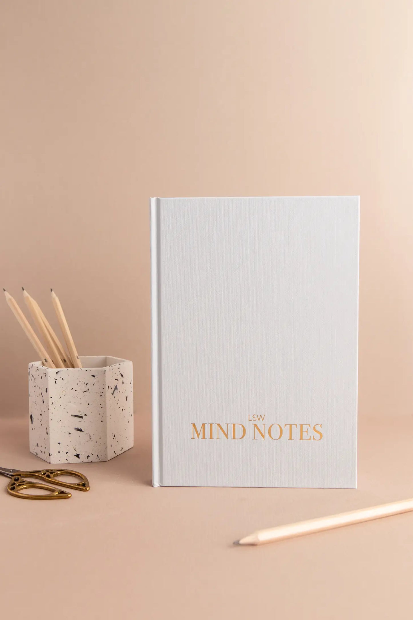 Mind Notes: Daily Wellbeing, Mindfulness & Gratitude Journal