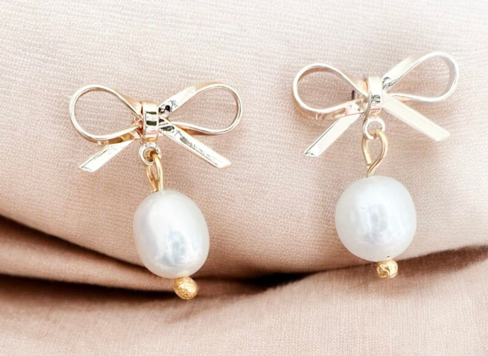 Bow Earrings with charm