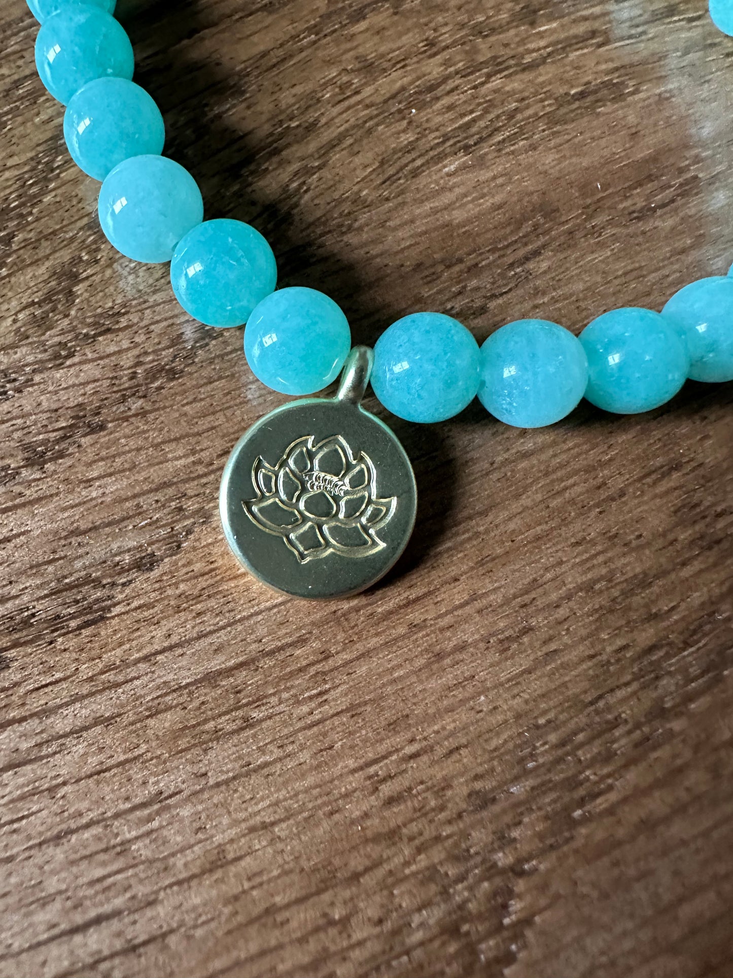 Teal Blue Agate bracelet