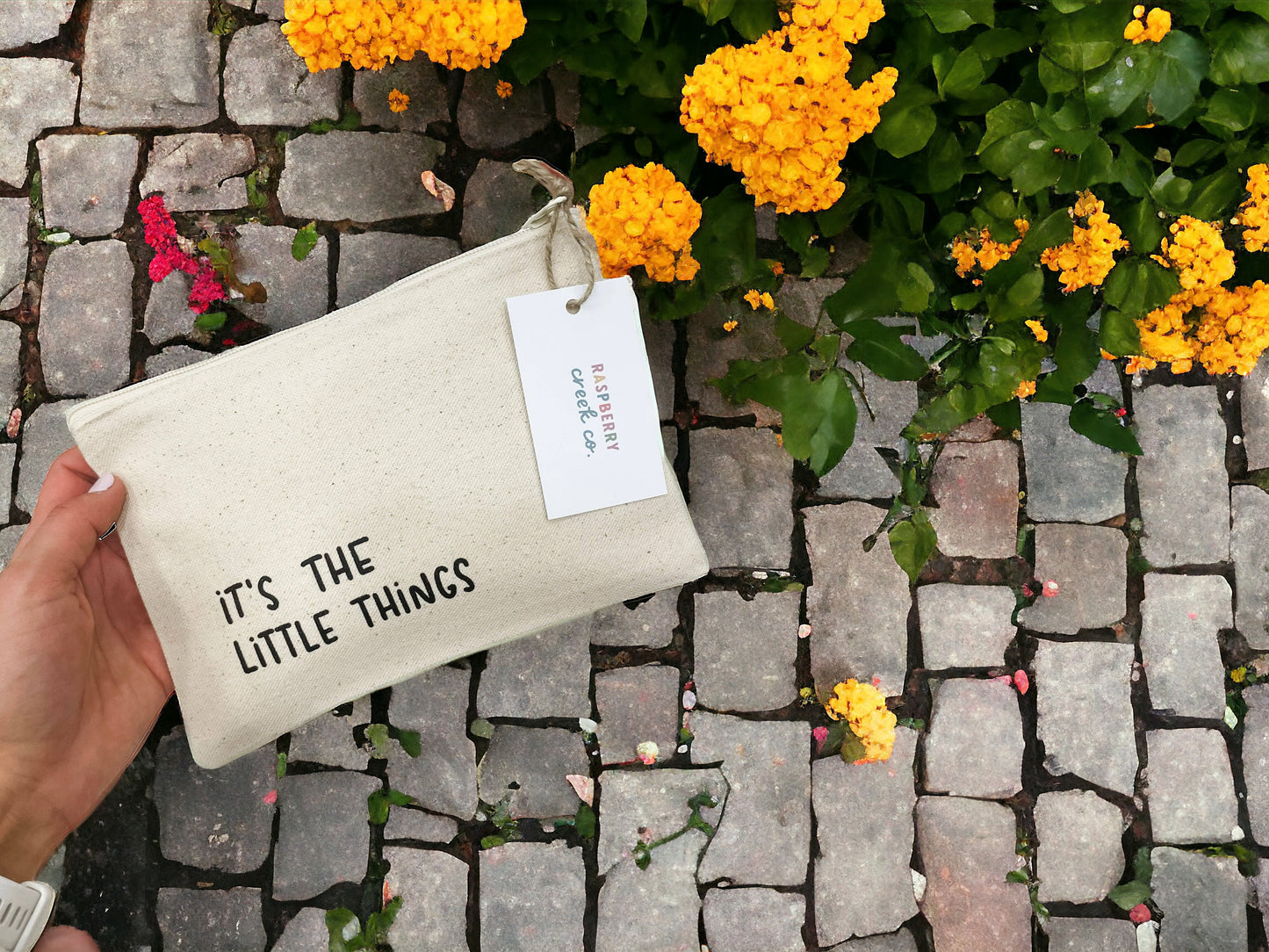 It's the Little Things Small Zipper Pouch