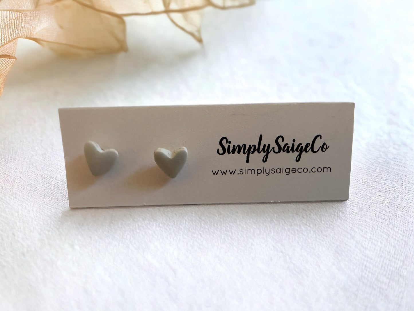 Mini heart studs