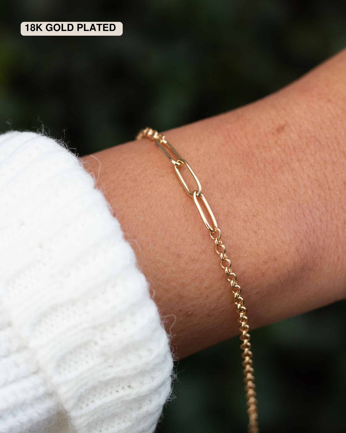 Linked Bracelet • Aunt