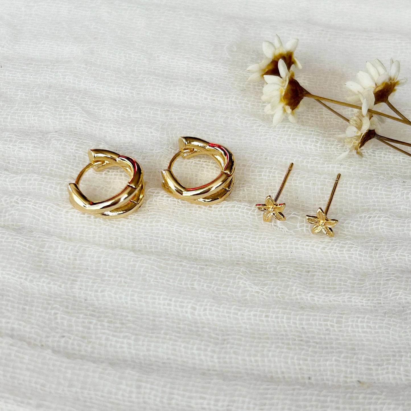 Dainty Hoop Stacking Set