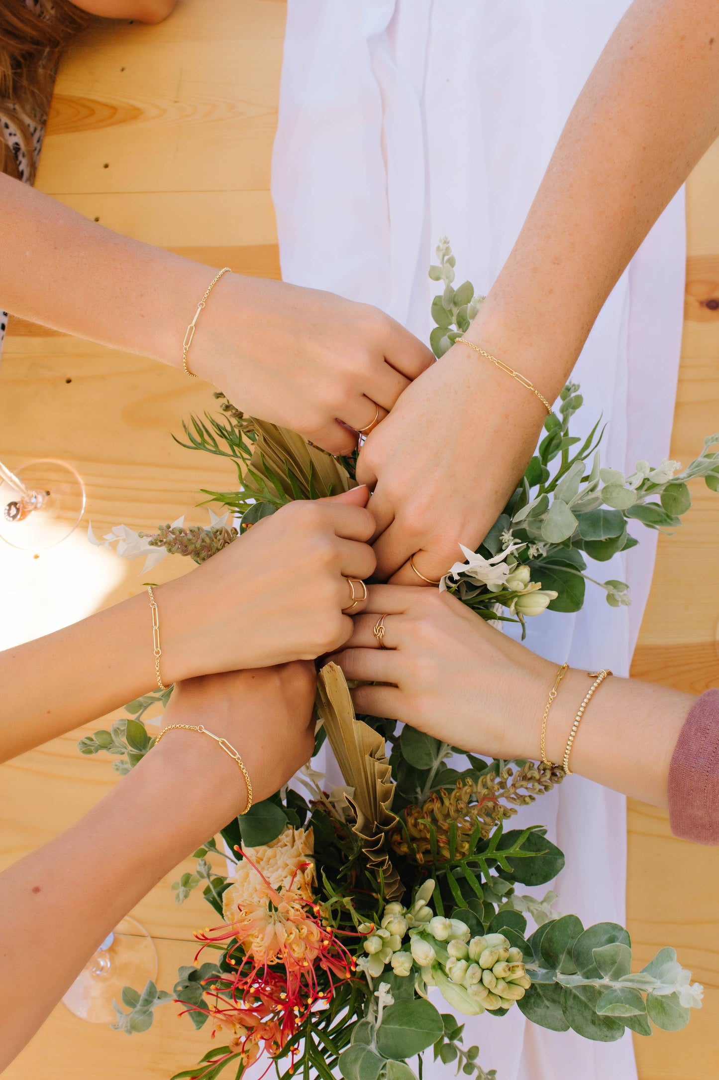 Linked Bracelet • Aunt