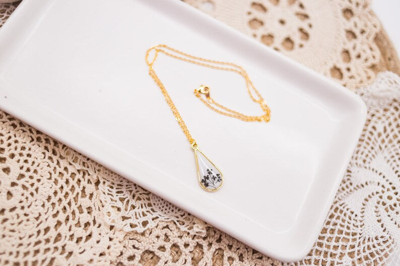 Pressed flower in white resin necklace or earrings