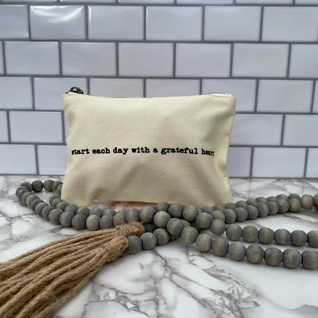 Start each day with a grateful heart canvas pouch